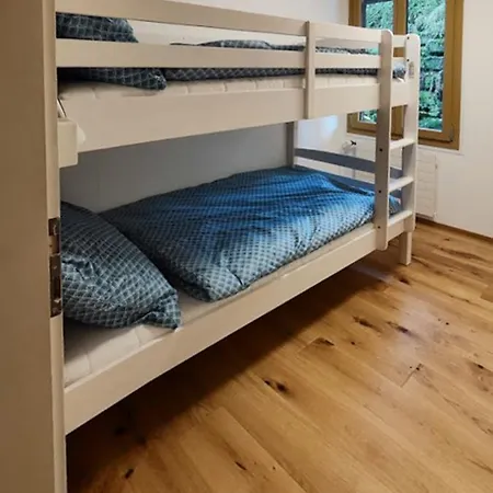 Appartement Sunny Garden - Charmantes Chalet Mit Aussicht